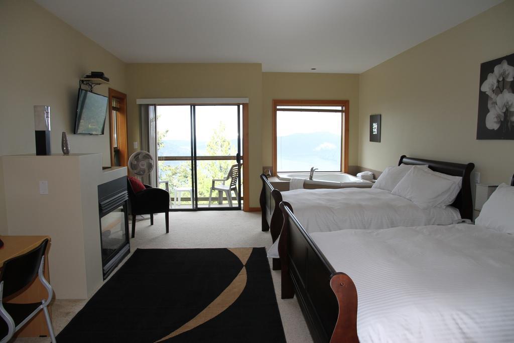 Moon Water Lodge Malahat 외부 사진